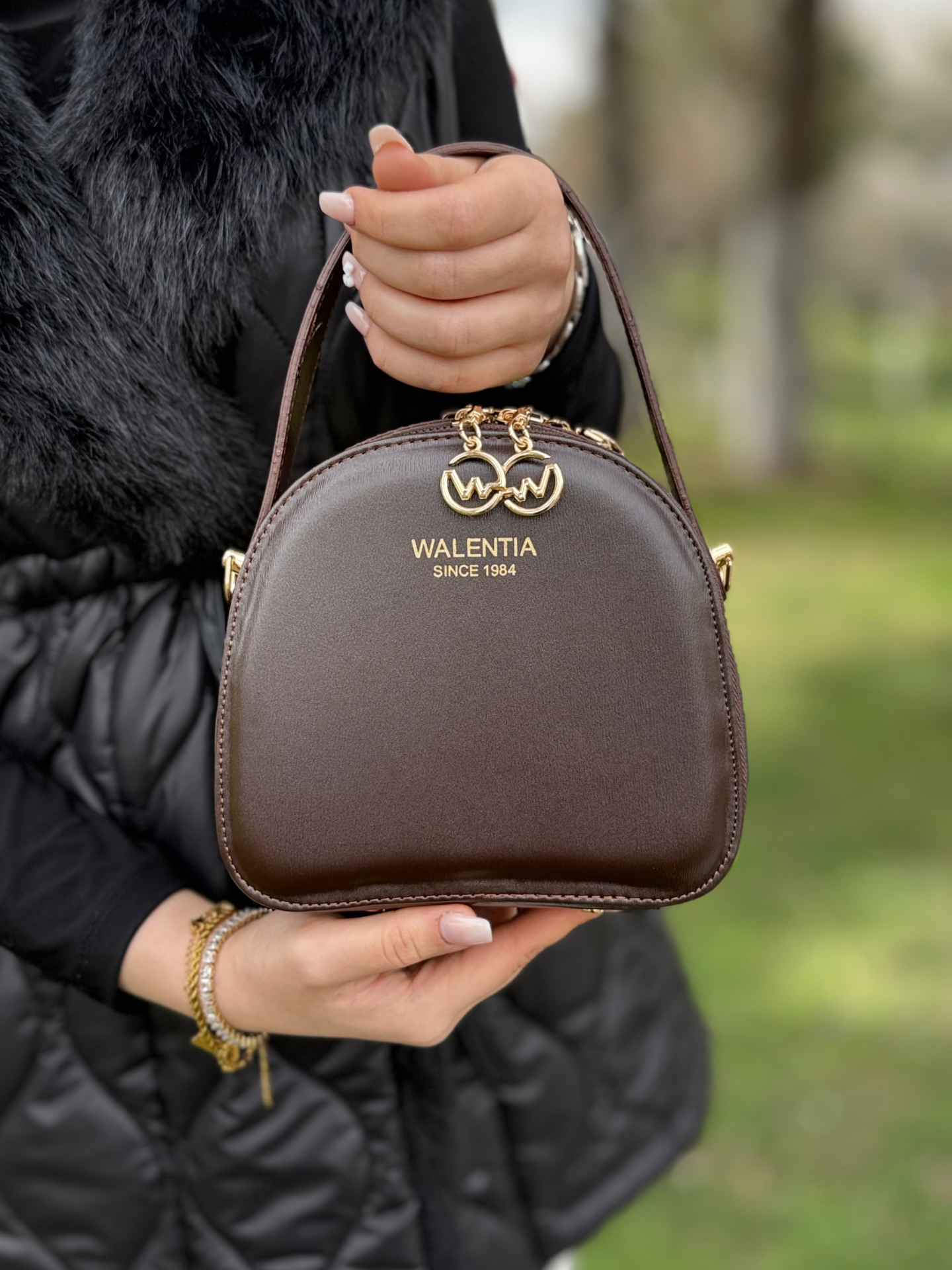 Bölmeli Ayarlanabilir Askılı Kutu Model Kadın El Ve Omuz Çantası