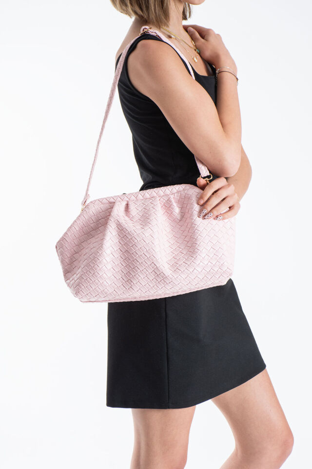 Pembe Örgü Detaylı Clutch Portföy Ve Omuz Çantası