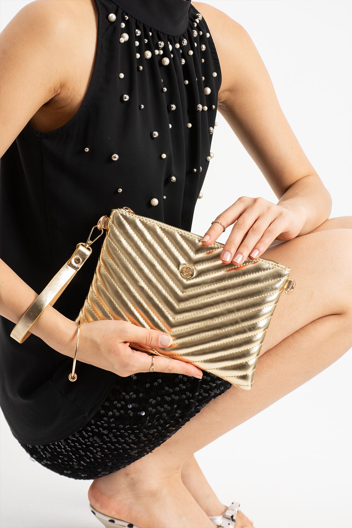 Gümüş Kadın Suni Deri Dikişli Ayarlanabilir Çapraz Ve El Askılı Portföy, Clutch Çanta Altın